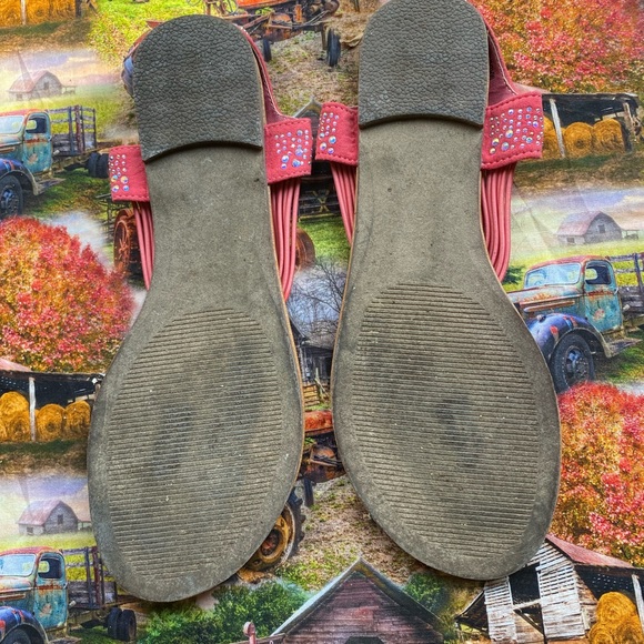 Wet Seal Bling Sandals ~ Size 8 - Picture 2 of 3